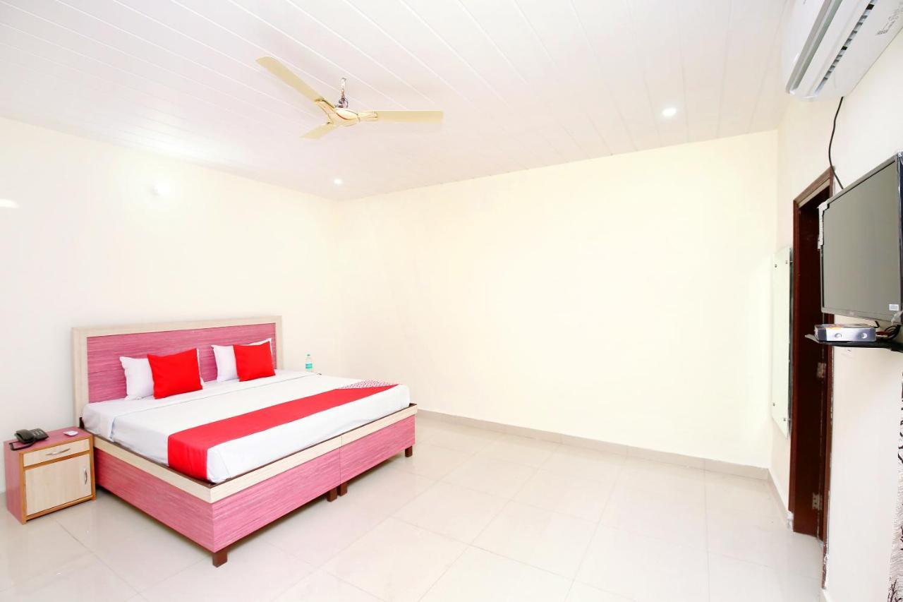 โอโย 36262 อรมาน รีสอร์ต Hotel Shahpur  ภายนอก รูปภาพ
