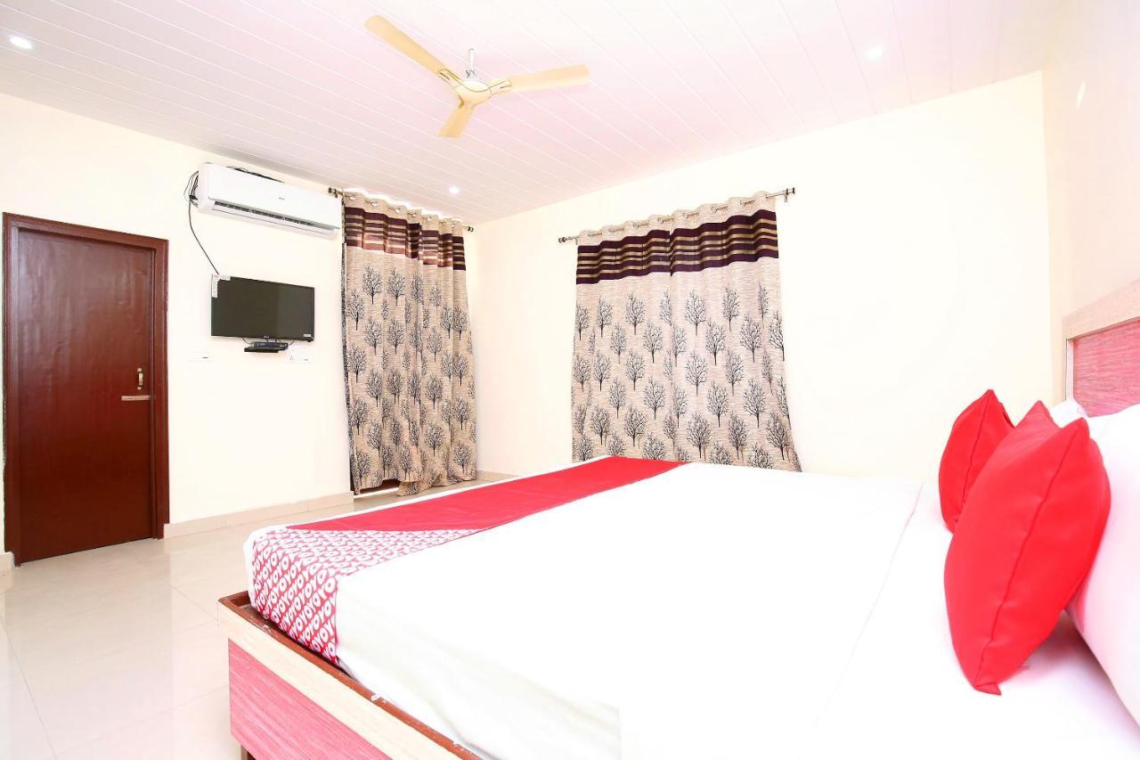 โอโย 36262 อรมาน รีสอร์ต Hotel Shahpur  ภายนอก รูปภาพ
