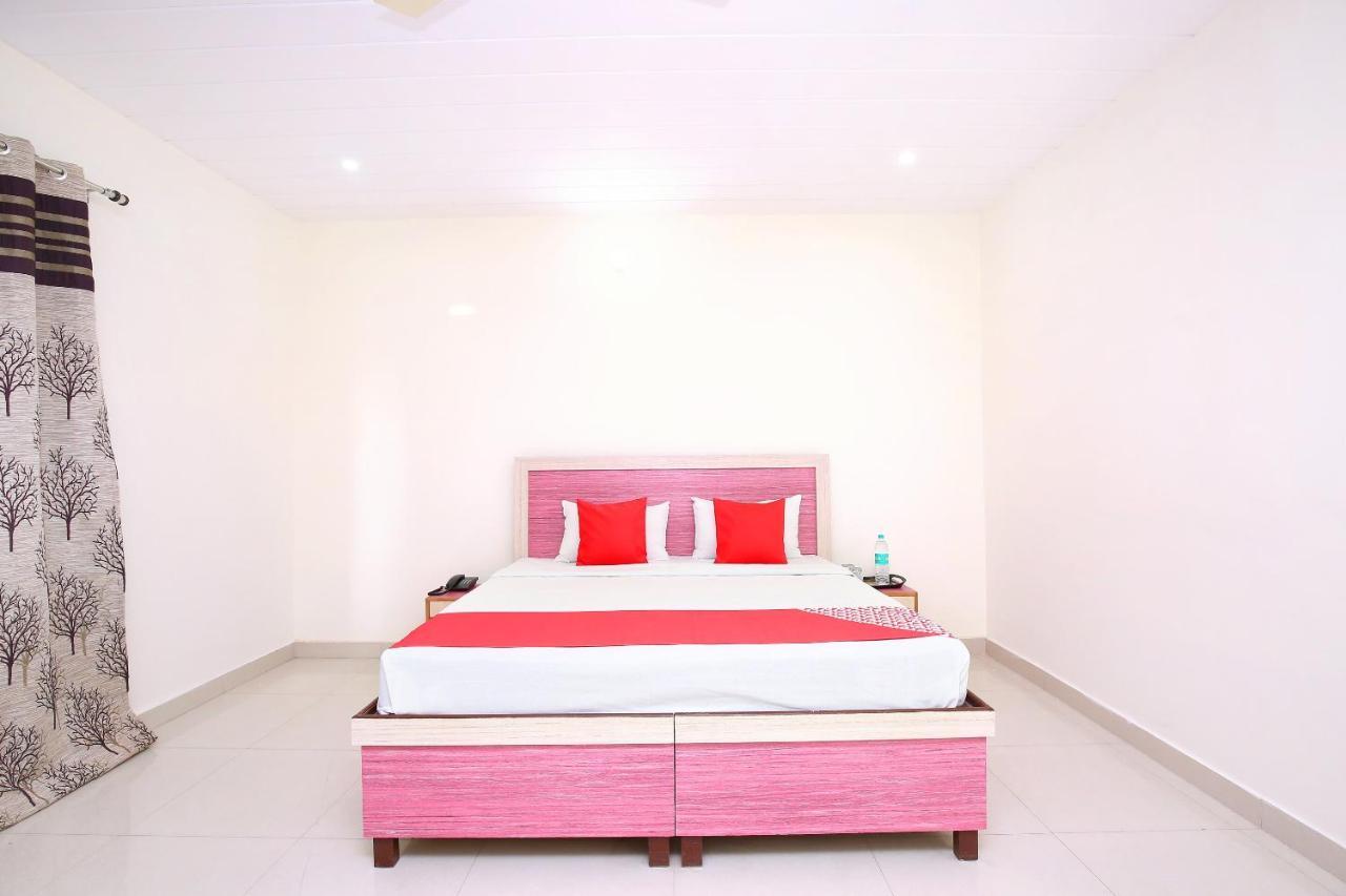 โอโย 36262 อรมาน รีสอร์ต Hotel Shahpur  ภายนอก รูปภาพ